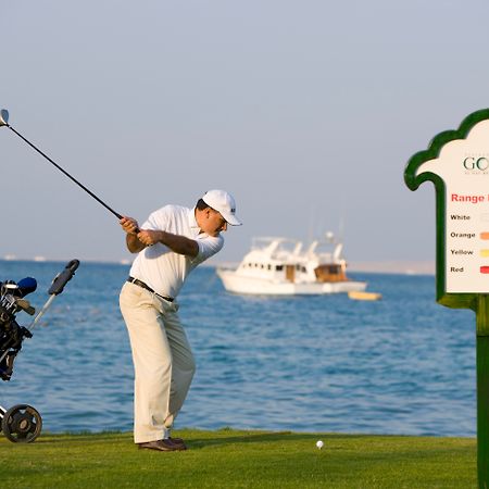 Steigenberger Aldau Beach Hotel Hurghada Esterno foto Golfing at the Royal Golf Club, Riffa