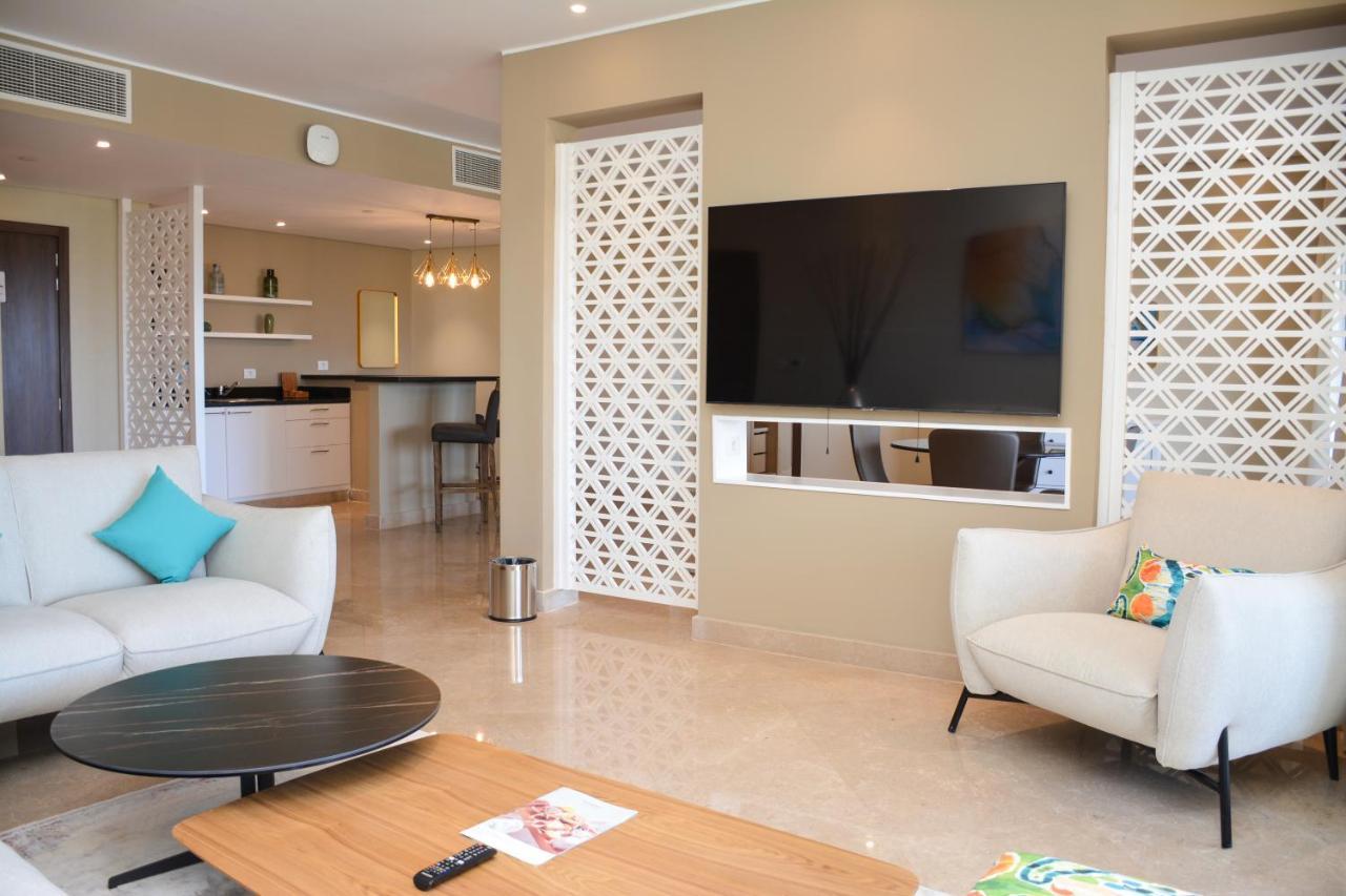 Steigenberger Aldau Beach Hotel Hurghada Esterno foto A living room at the hotel