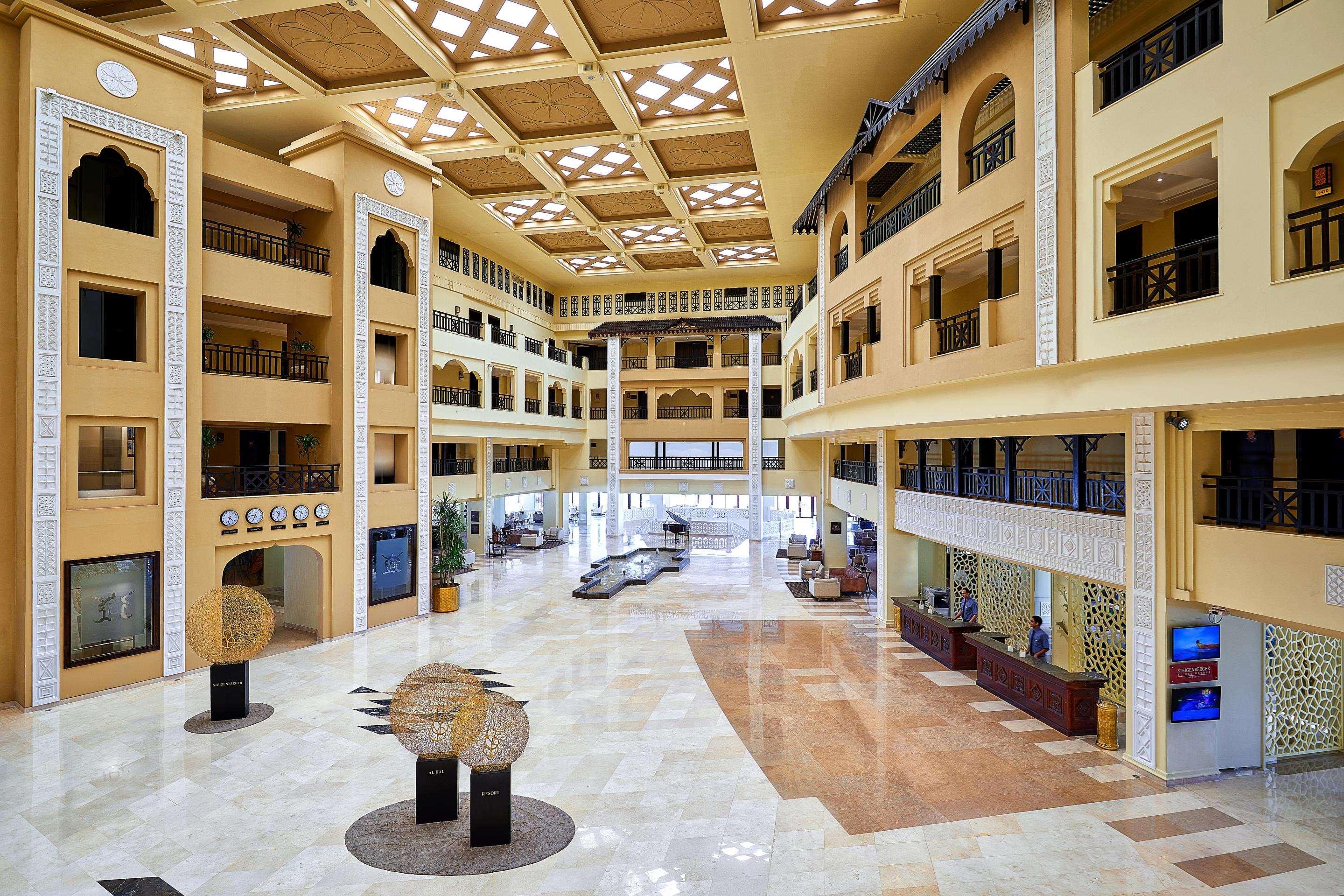 Steigenberger Aldau Beach Hotel Hurghada Esterno foto The interior of the hotel