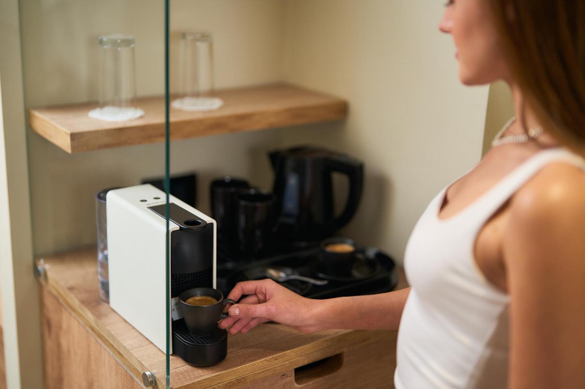 Steigenberger Aldau Beach Hotel Hurghada Esterno foto A capsule coffee machine